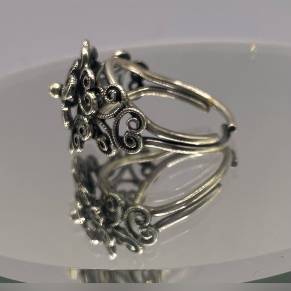 3 for $30 Beautiful Silver Tone Filigree Ring Size 8 - Picture 5 of 10